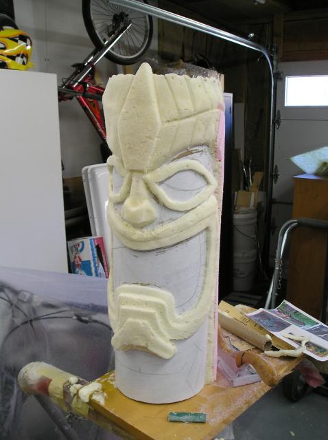 tiki totem foam pole diy carving head spray hawaiian poles decorations cardboard sculpture tree pallet bar craft statues tikiroom decor